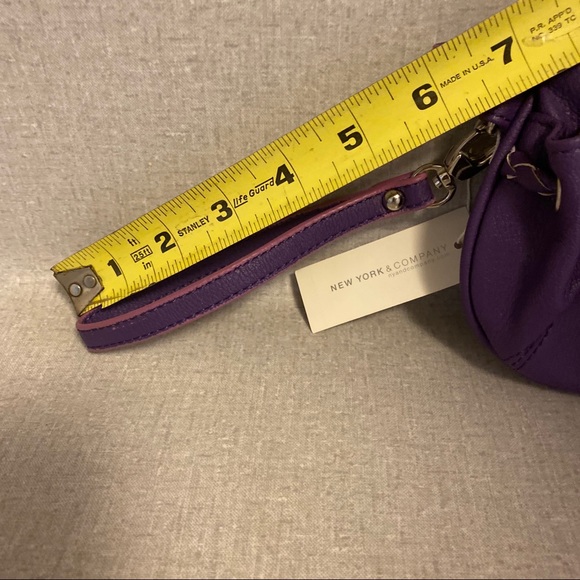 NWT NY&Co Purple Wristlet 💜 - Picture 10 of 10